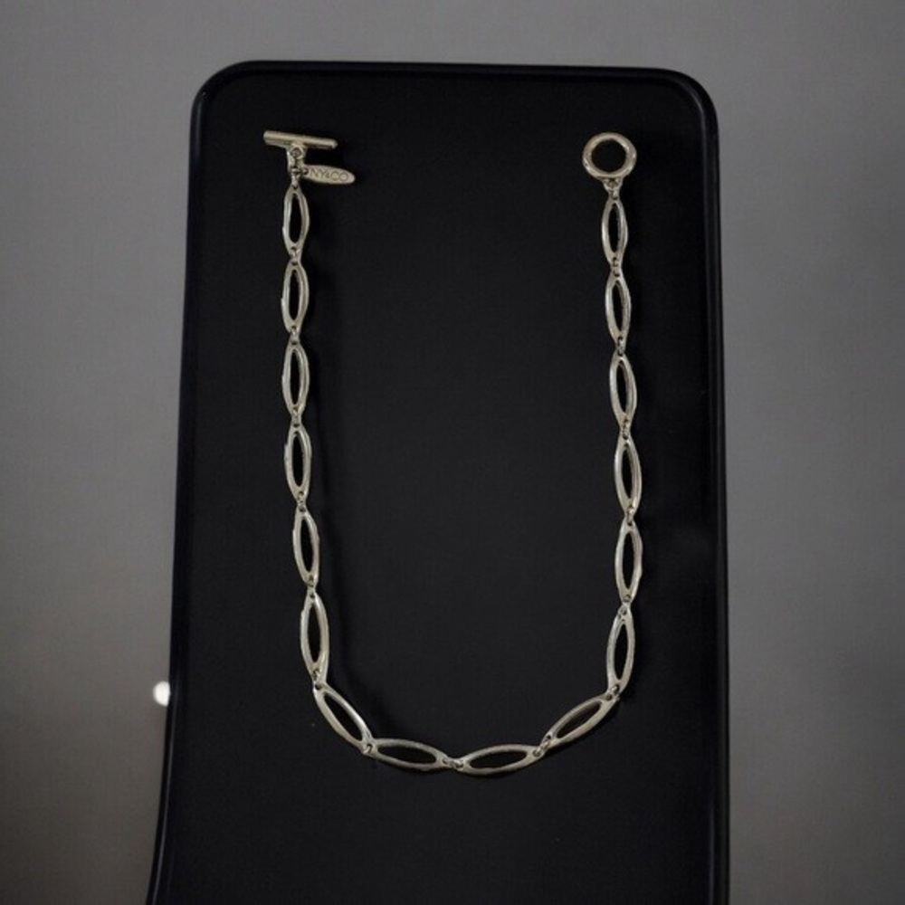 NY&Co Silver Tone Oval Link Chain Choker Necklace Pendant Clasp Costume Jewelry - Picture 2 of 6